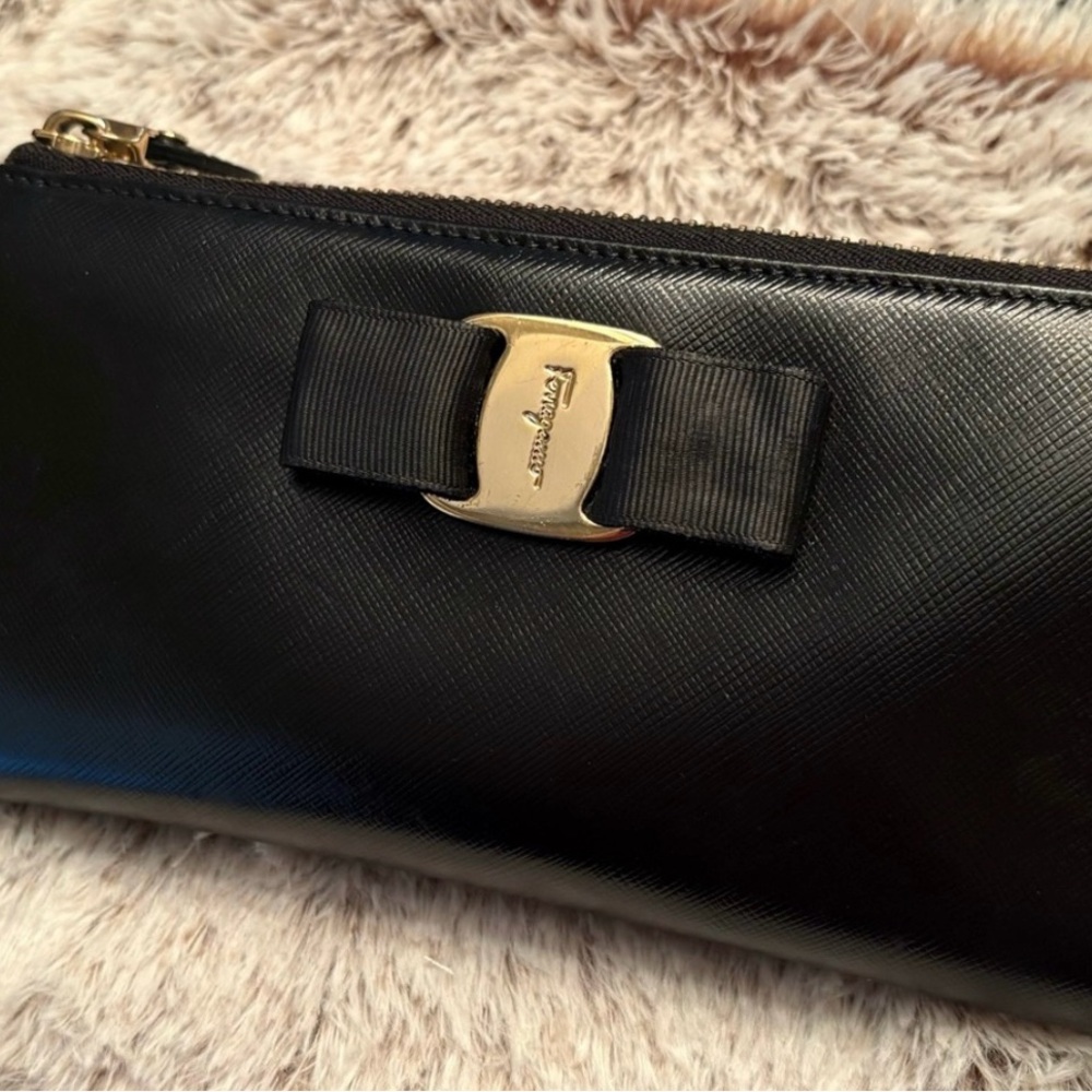 🛑Not For Sale 🛑Salvatore Ferragamo Black Leather Wallet